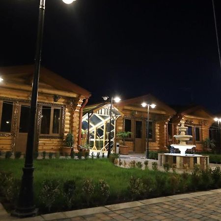 Tnak Hotel Yerevan Exterior photo